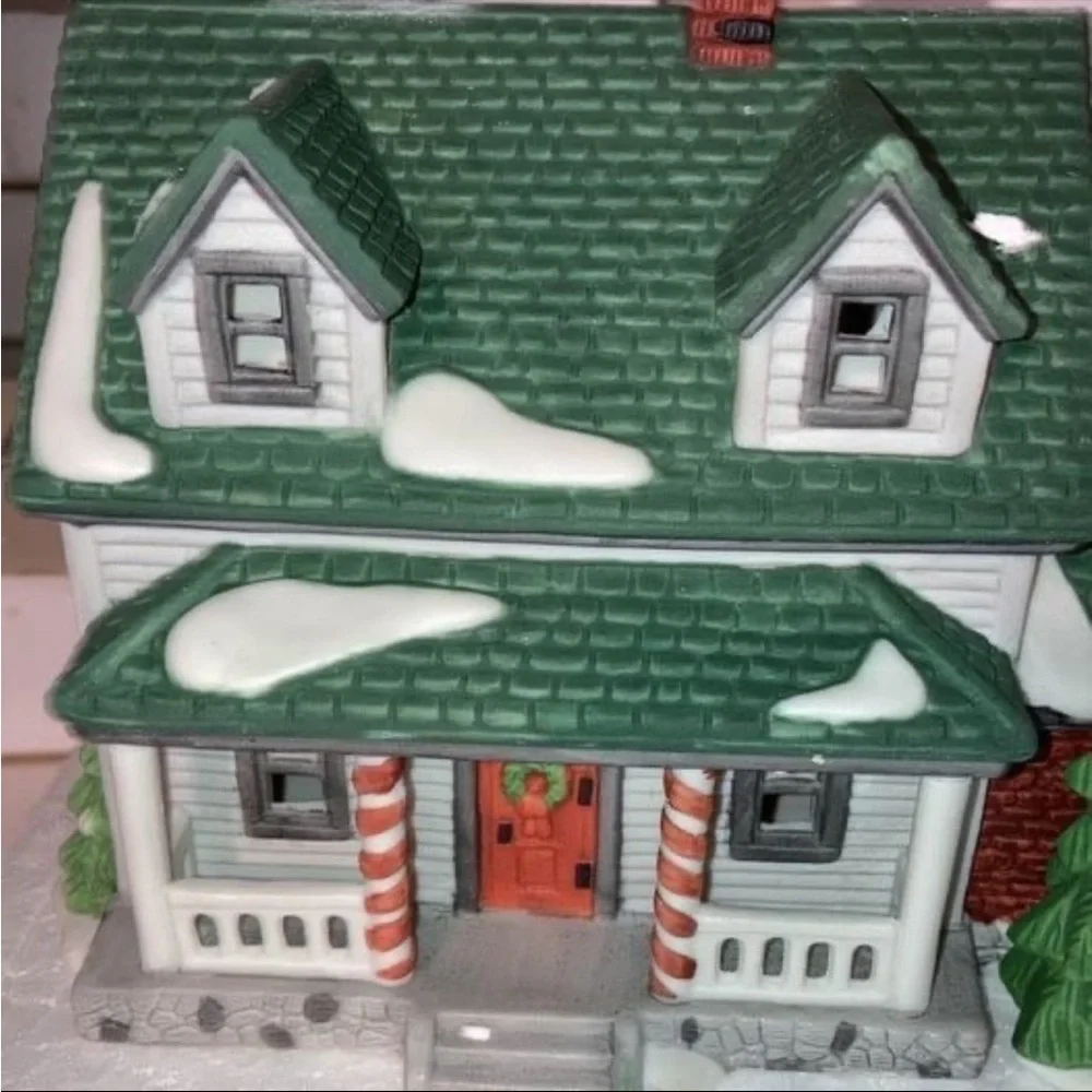 Department 56 New England Village craggy Cove lighthouse excellent condition